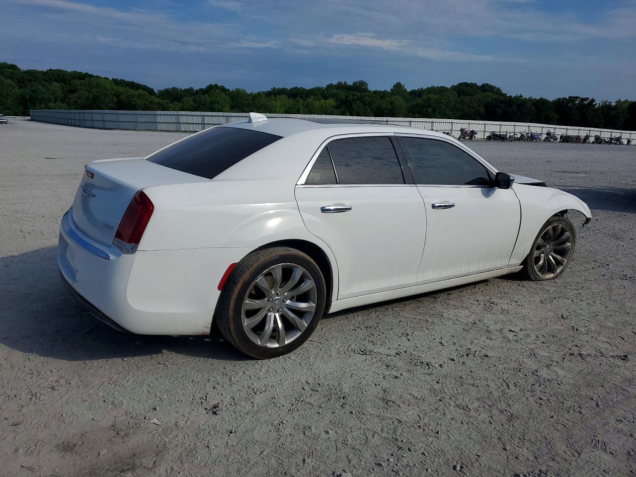Chrysler 300 Limited
