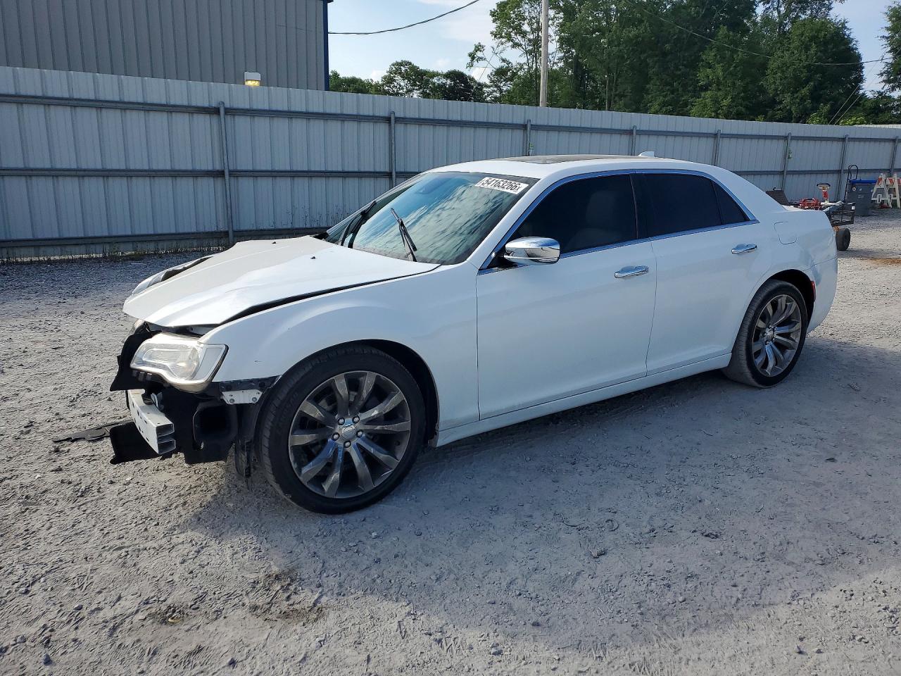 Salvage Chrysler 300 Image