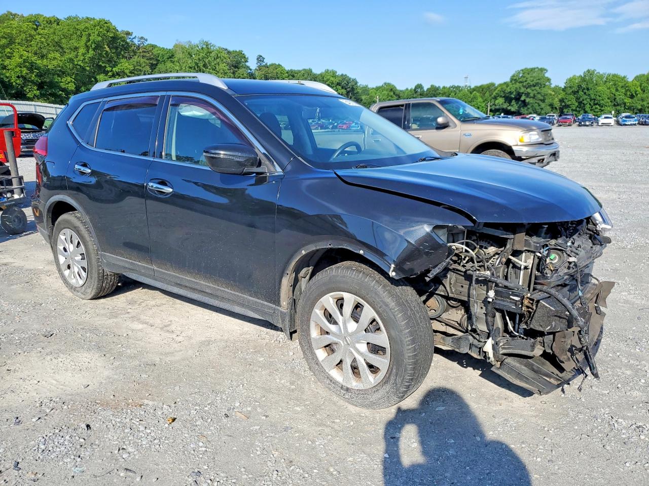 Nissan Rogue S