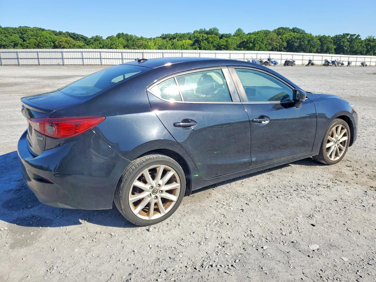 Mazda 3 Touring