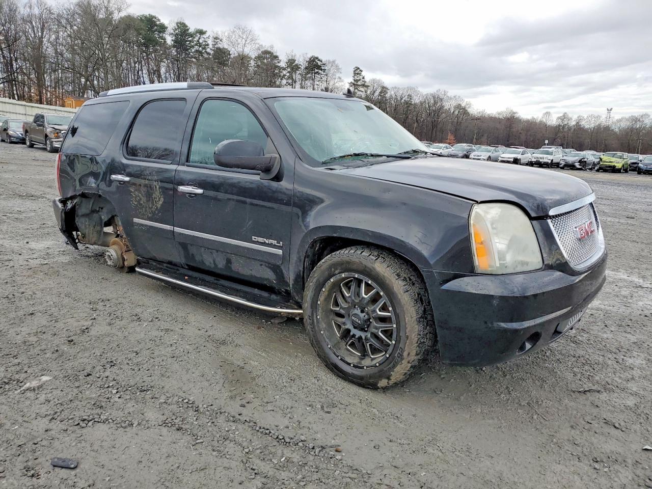 GMC Yukon Denali
