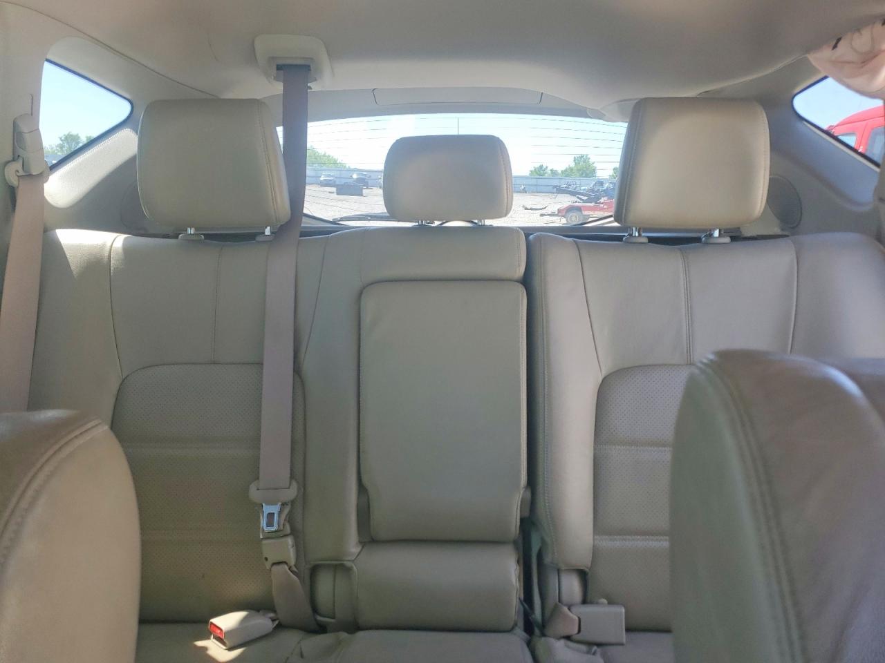 Nissan Murano S