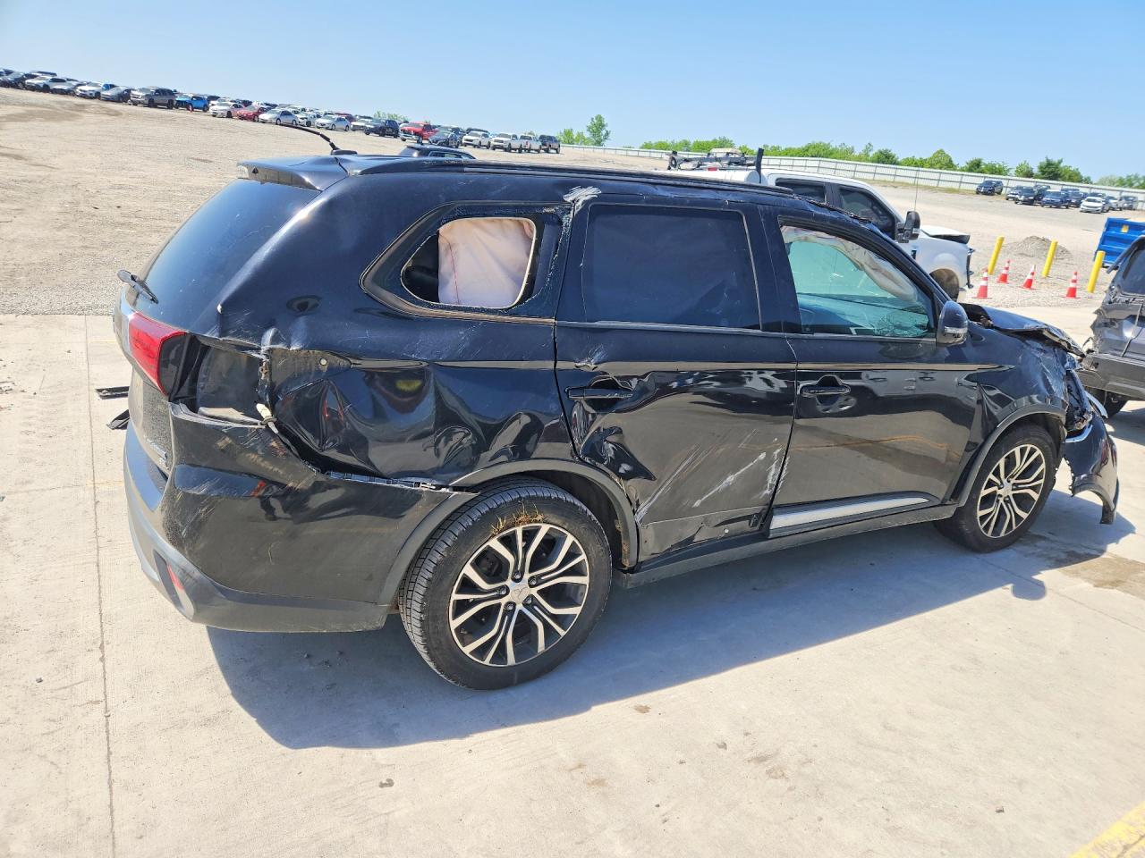 Mitsubishi Outlander Se