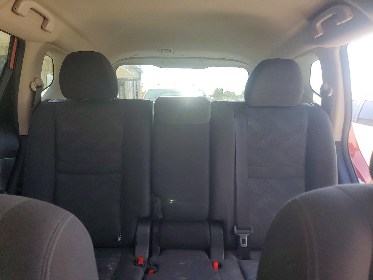 Nissan Rogue S