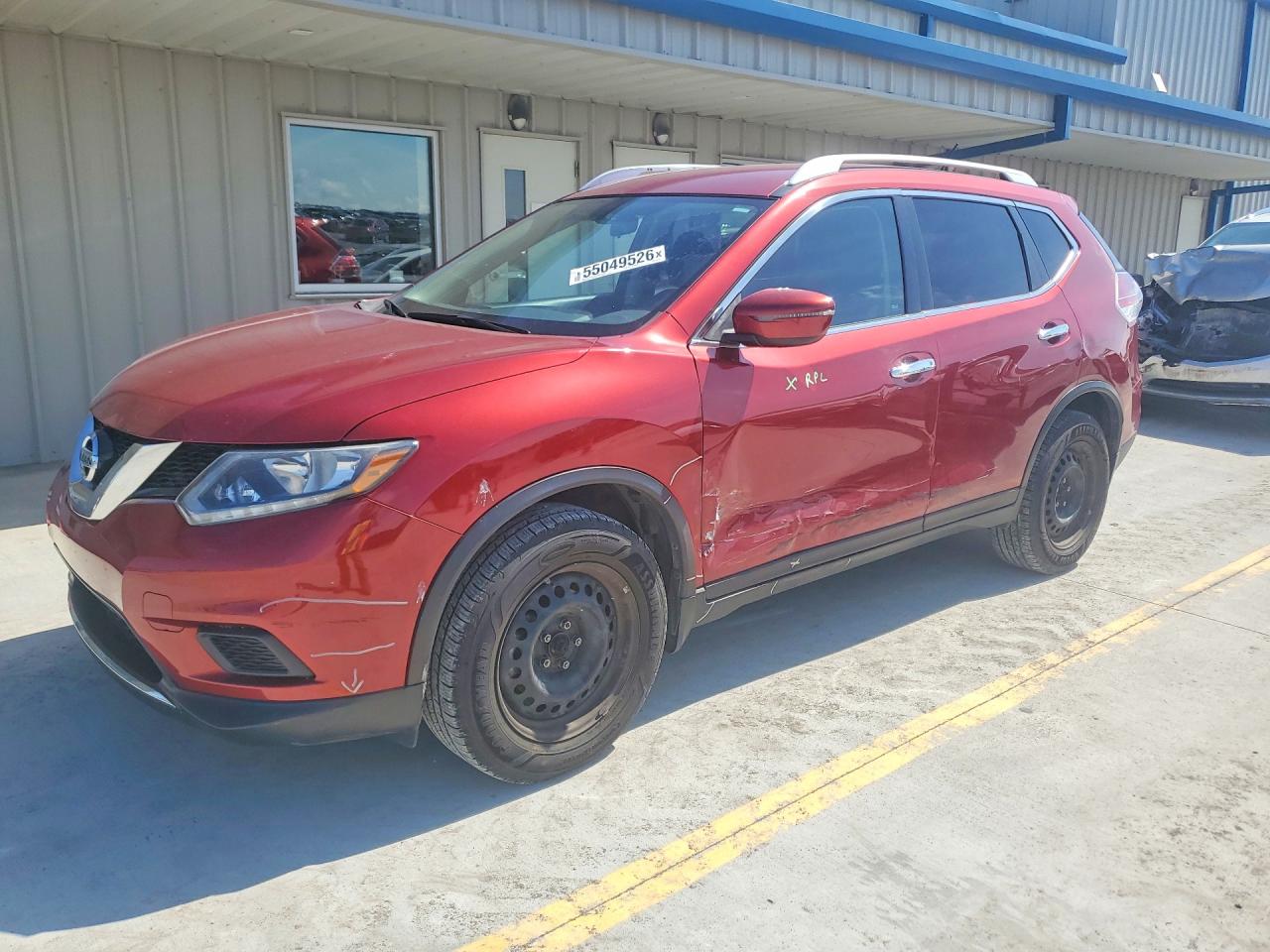 Salvage Nissan Rogue Image