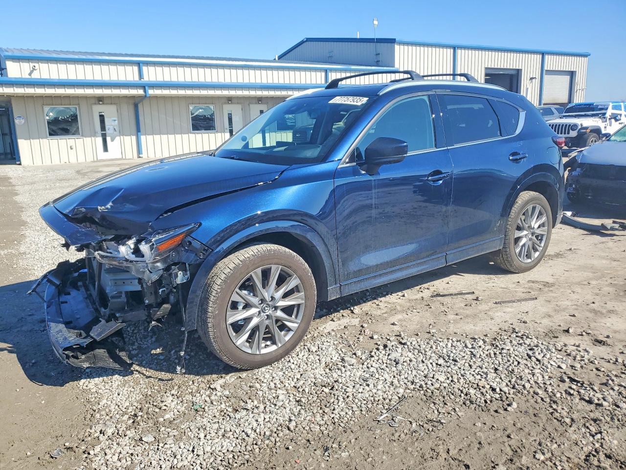 Salvage Mazda Cx Image