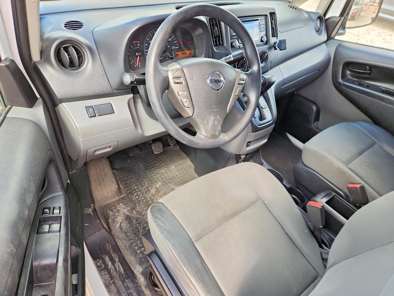 Nissan Nv S