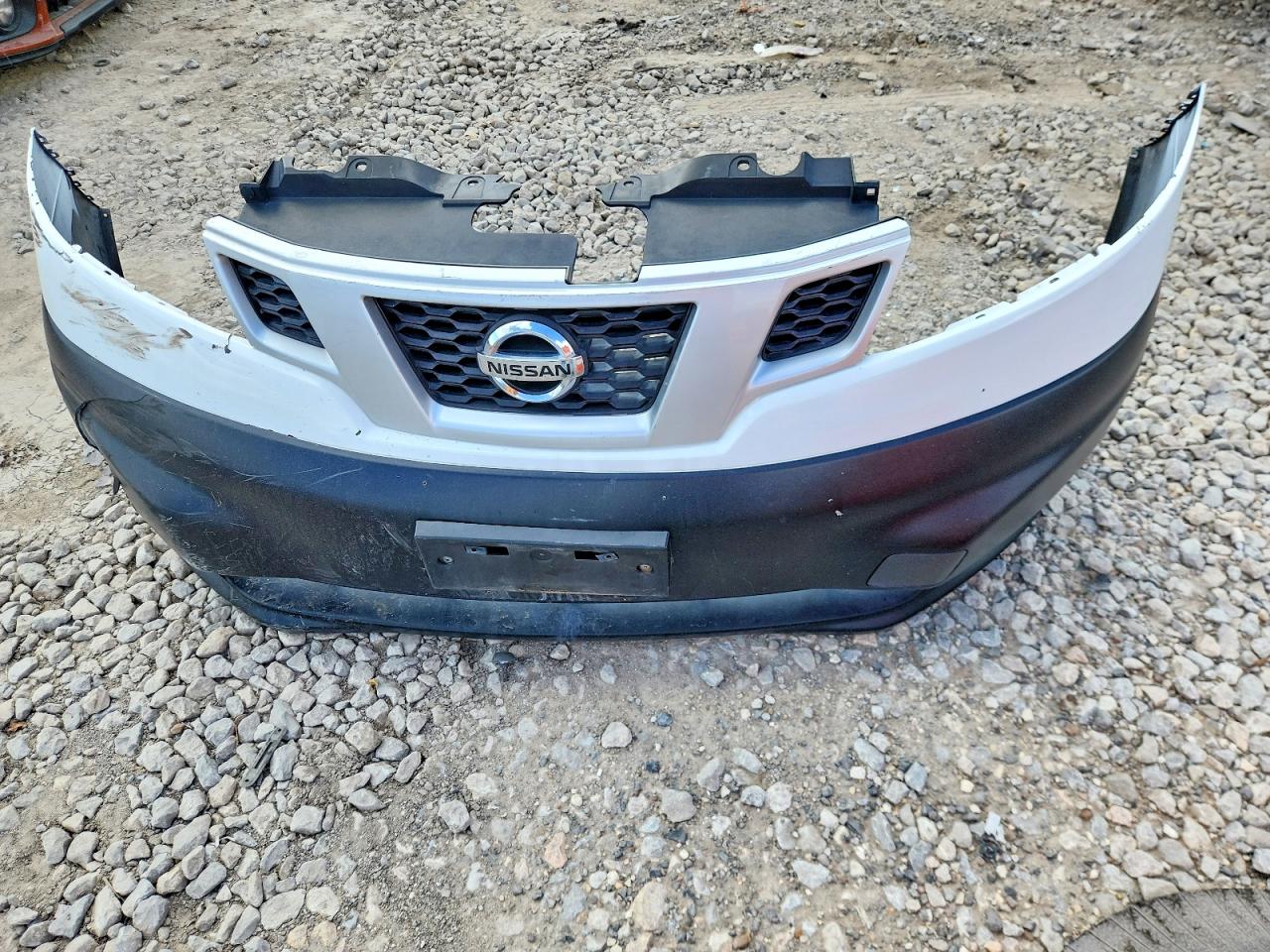 Nissan Nv S