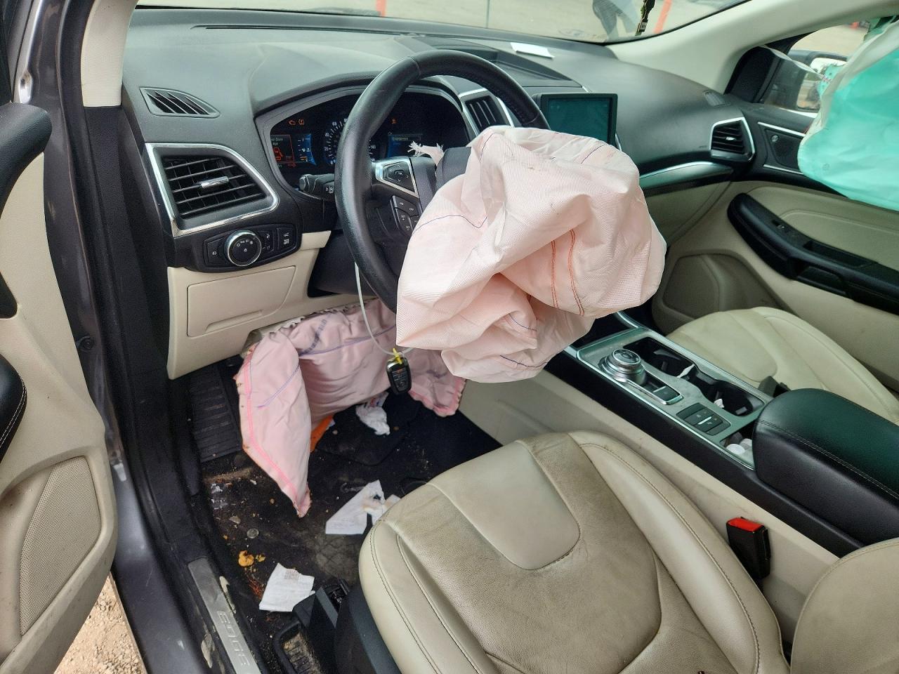 Ford Edge Titanium
