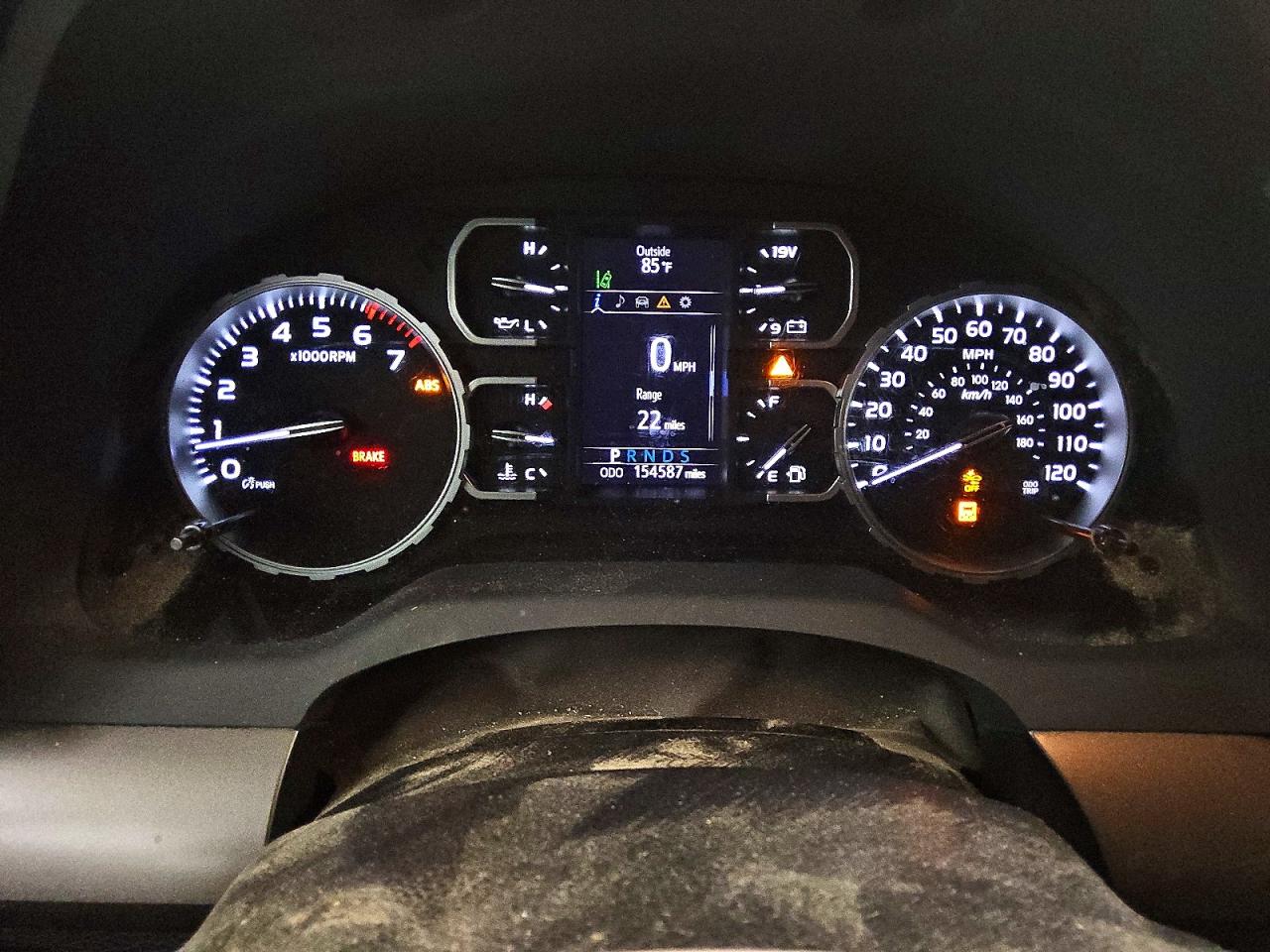 Toyota Tundra Crewmax Sr5