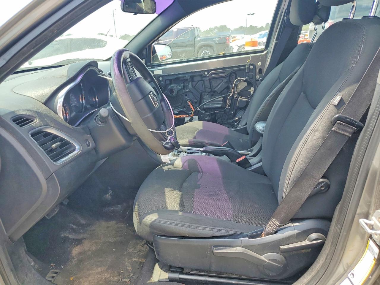 Dodge Avenger Se