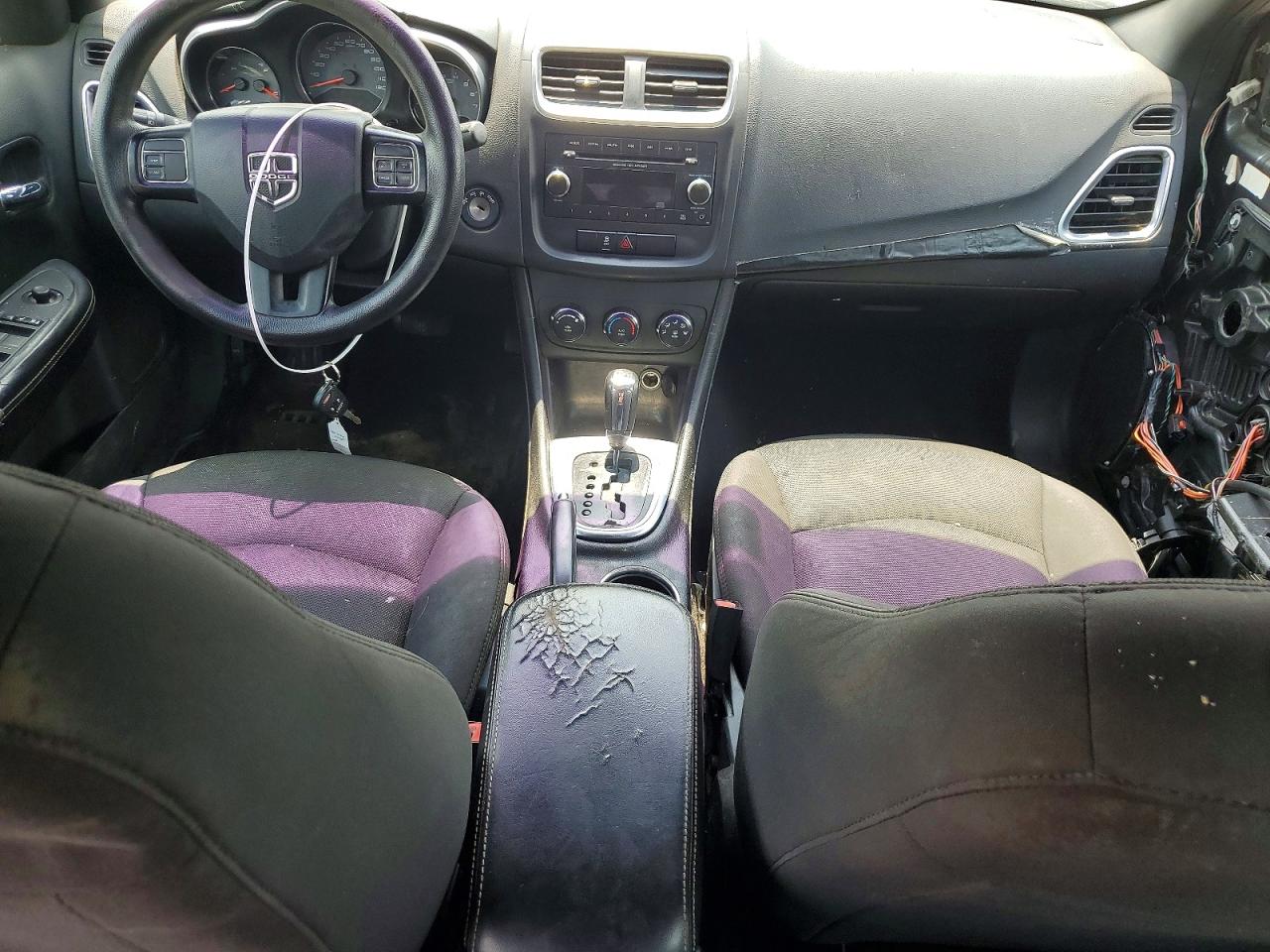 Dodge Avenger Se
