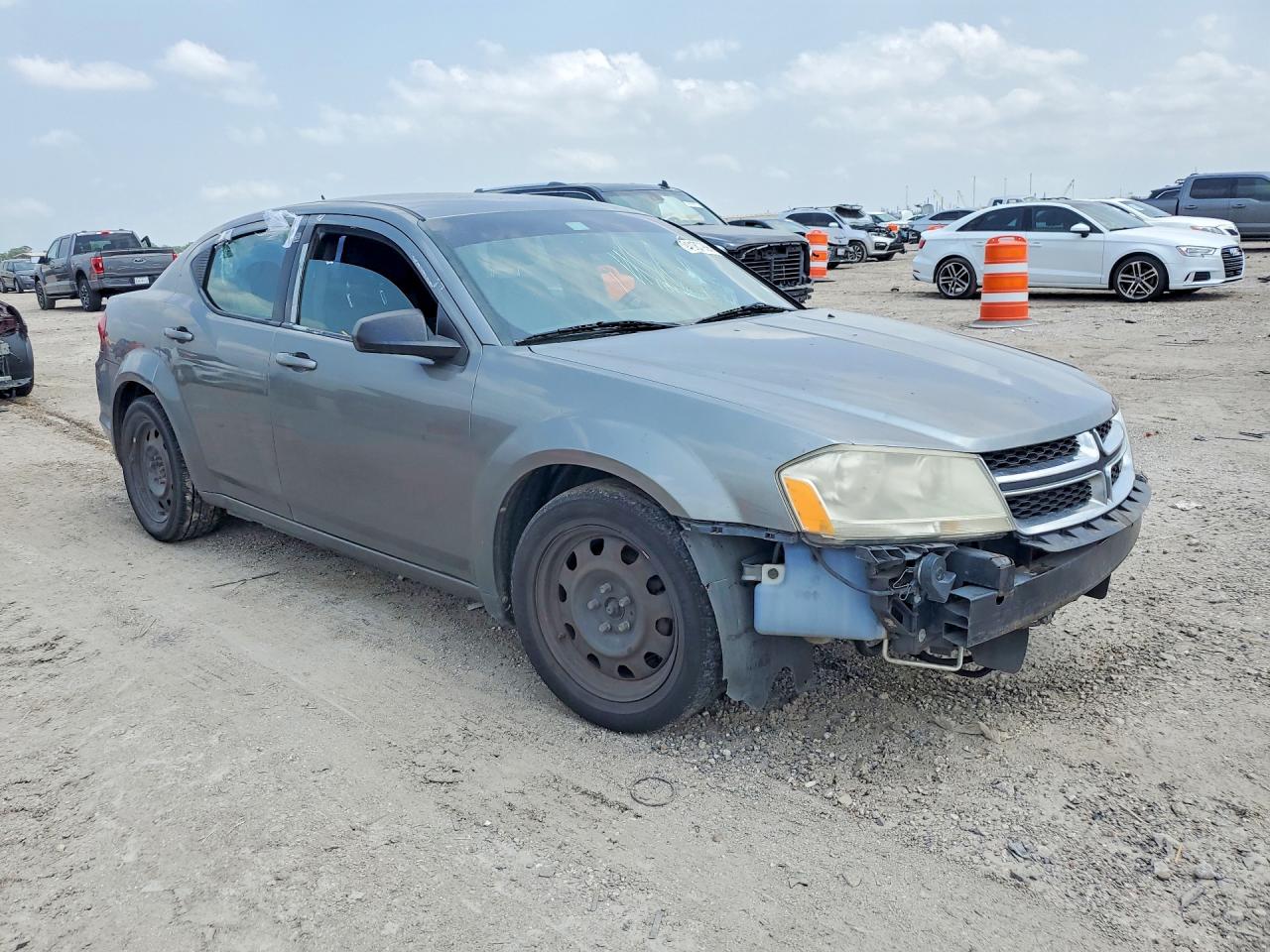 Dodge Avenger Se