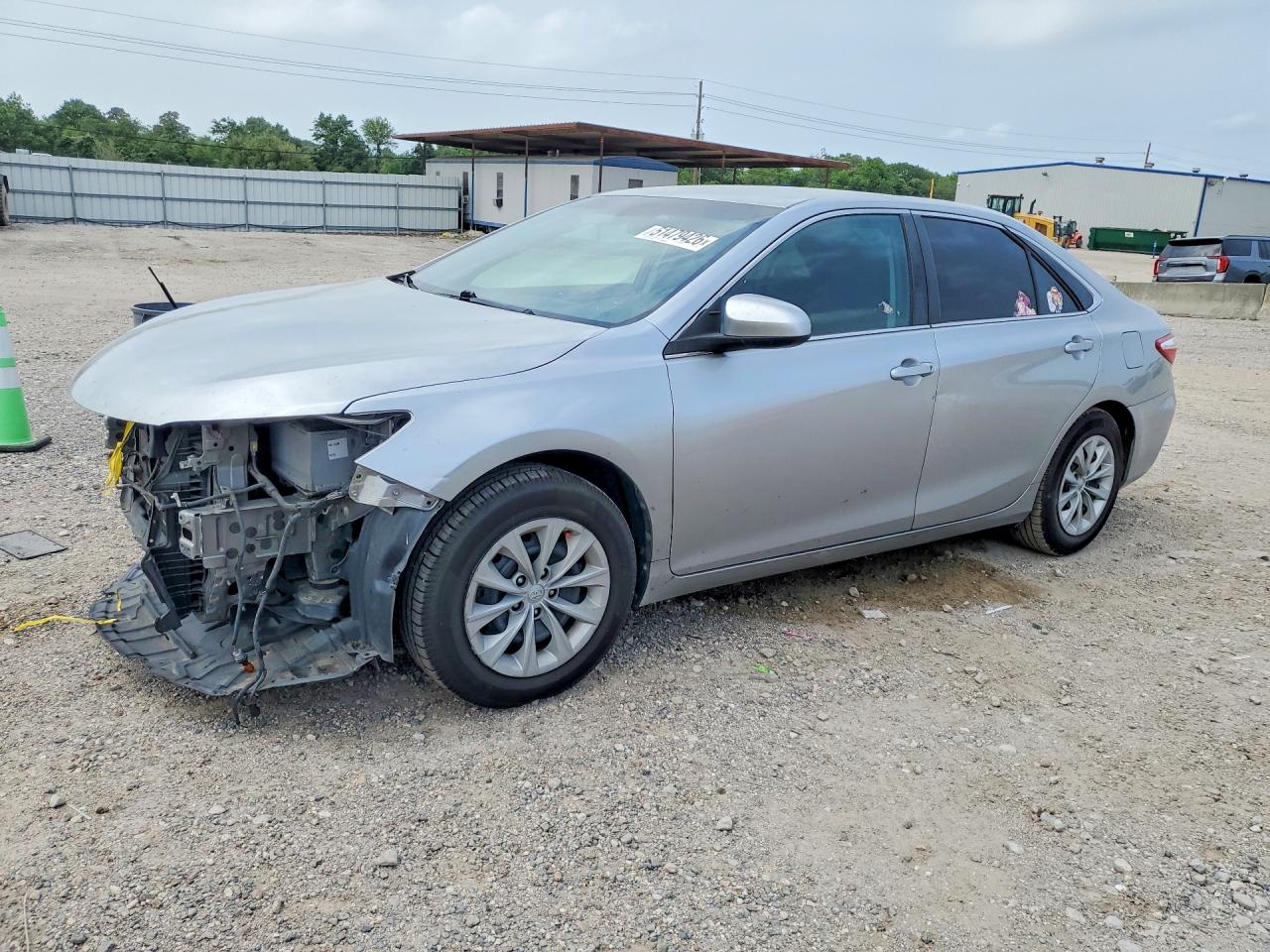 Salvage Toyota Camry Image