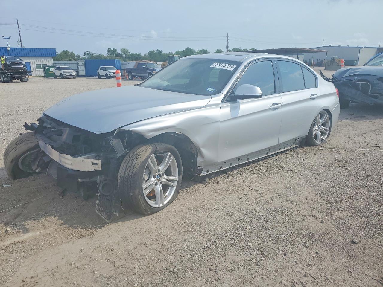 Salvage BMW 3 Series Image