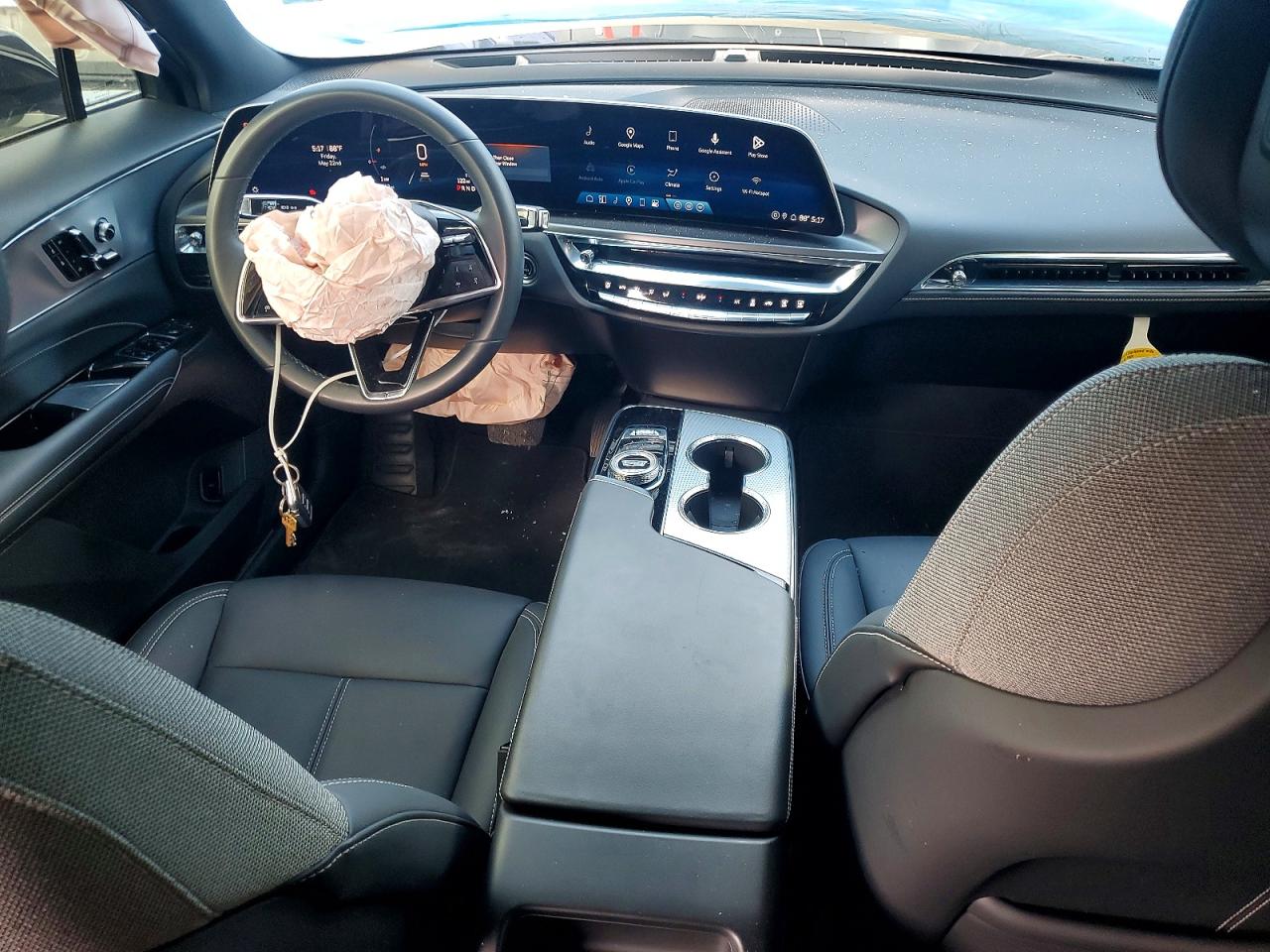 Cadillac Lyriq Tech Tech