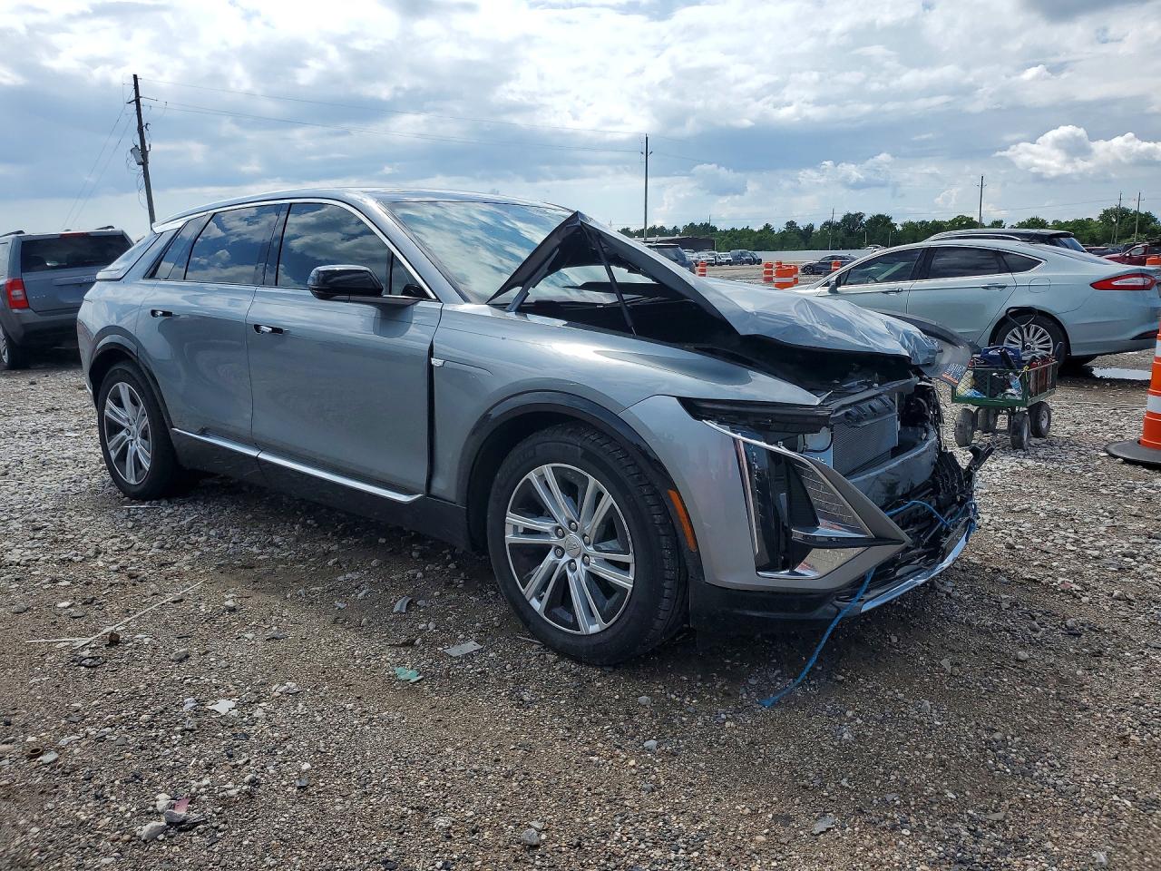 Cadillac Lyriq Tech Tech