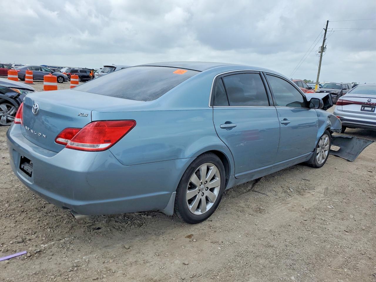 Toyota Avalon Xls