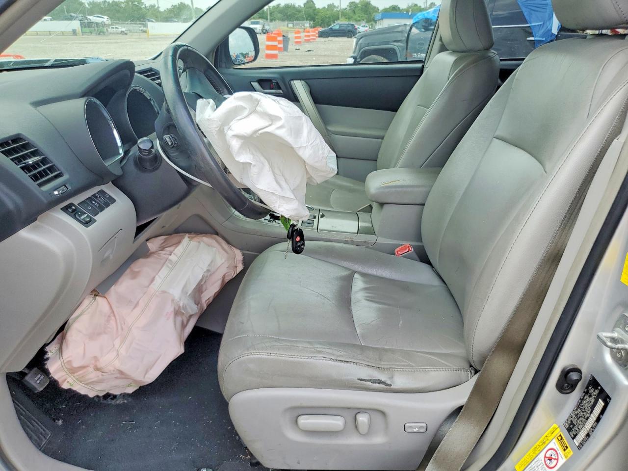 Toyota Highlander Se