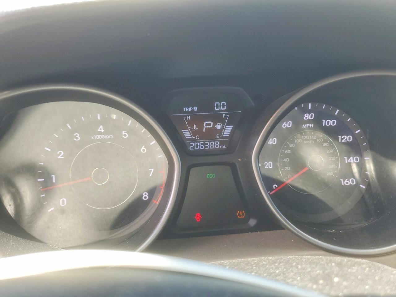 Hyundai ELANTRA Limited