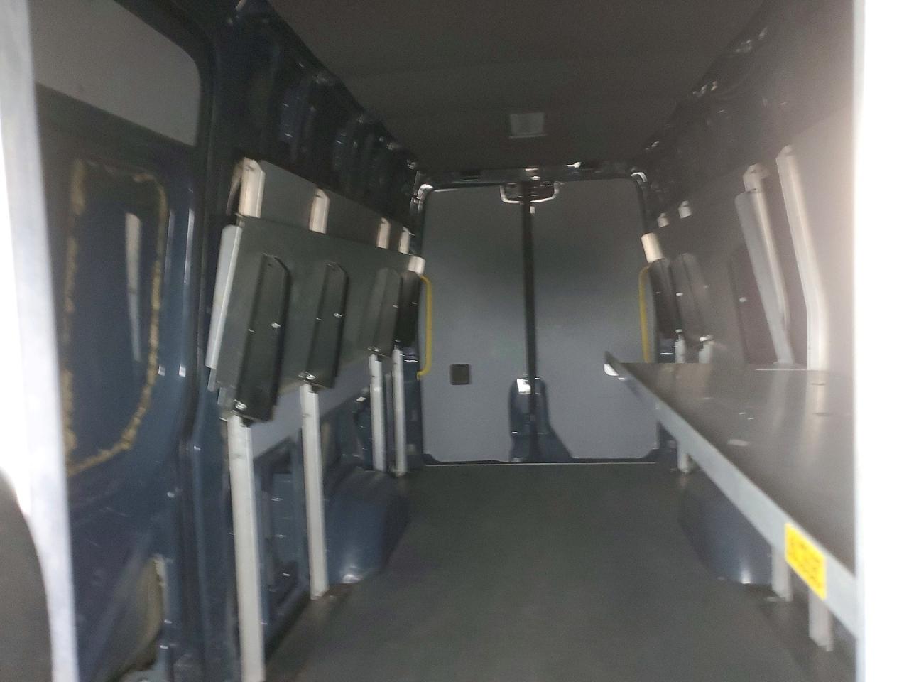 Mercedes-Benz Sprinter 2500
