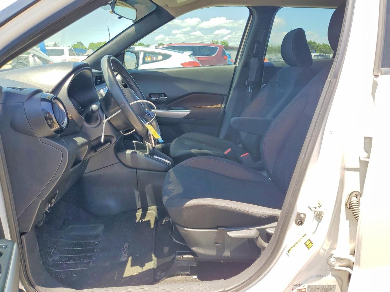 Nissan Kicks Sr