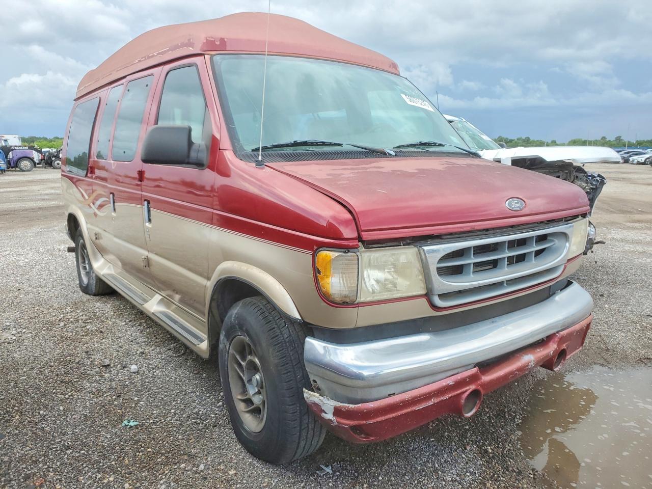 Ford Econoline E250 Van