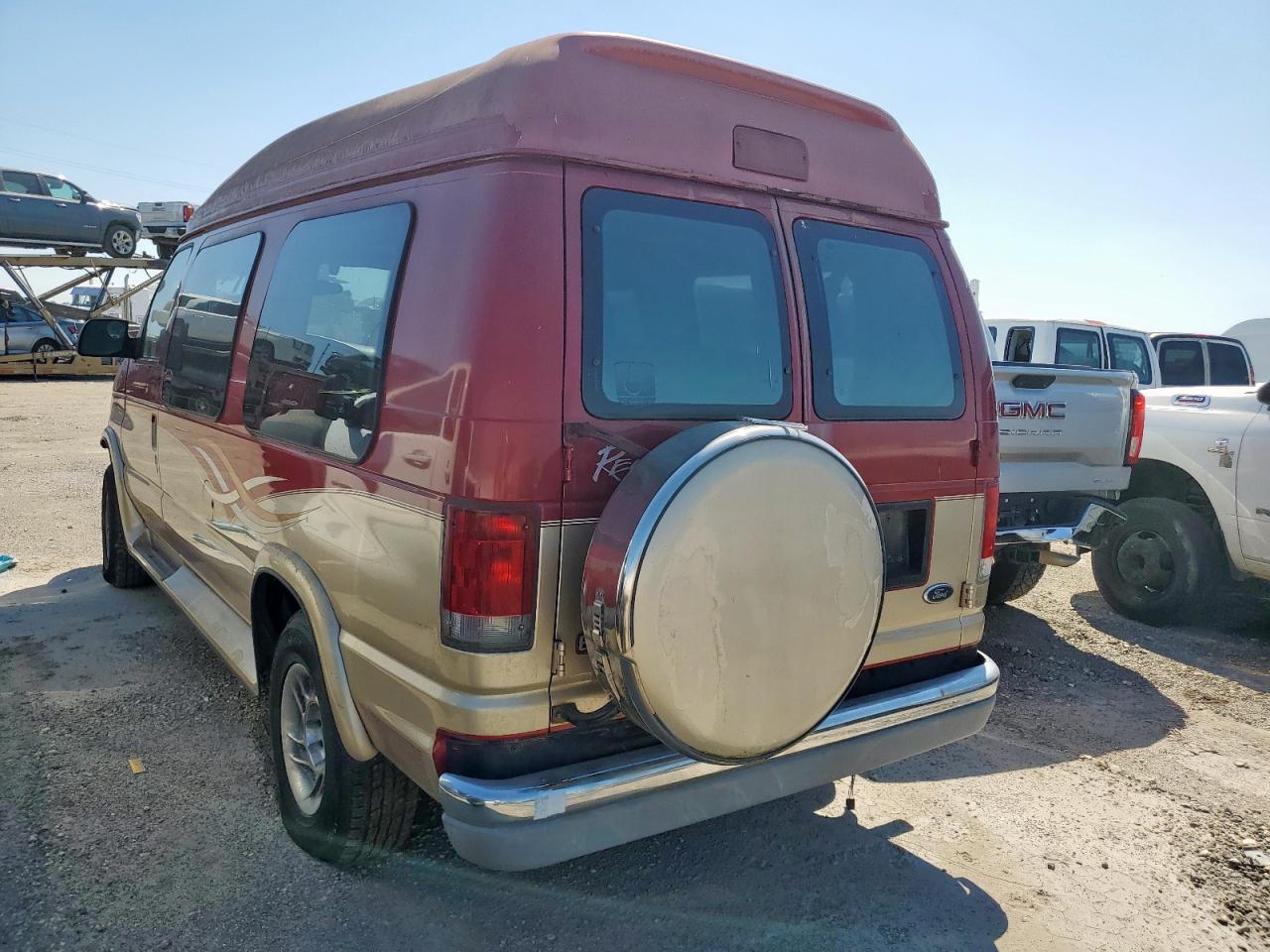 Ford Econoline E250 Van