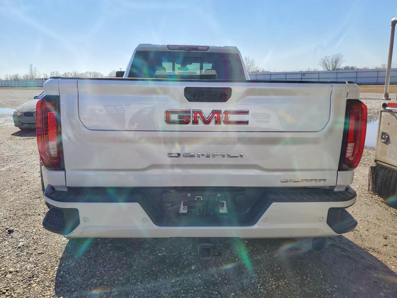 GMC Sierra K3500 Denali