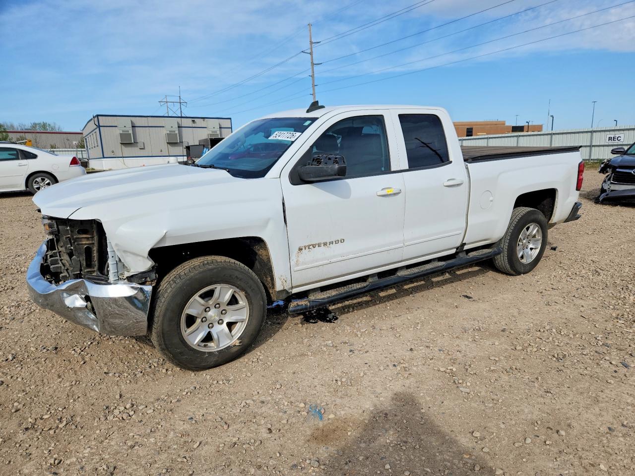 Salvage Chevrolet Silverado Image