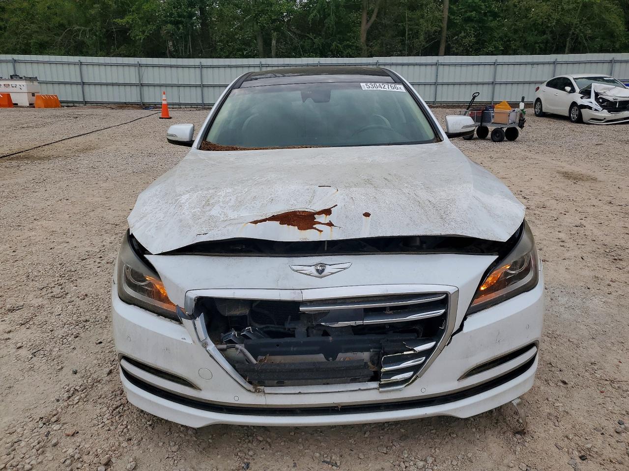 Hyundai Genesis 3.8l