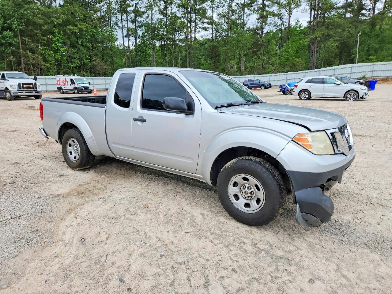 Nissan Frontier Xe