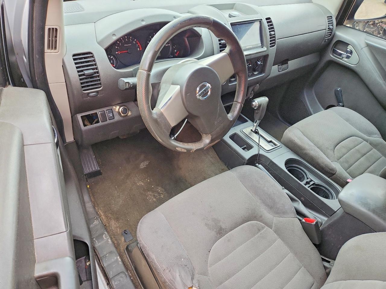 Nissan Frontier Xe