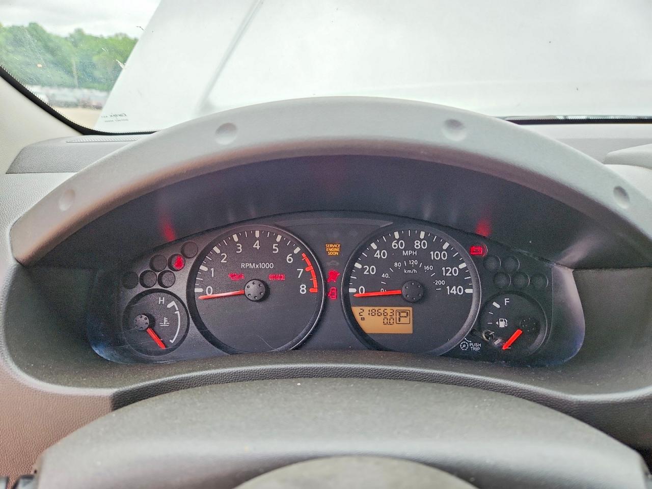 Nissan Frontier Xe