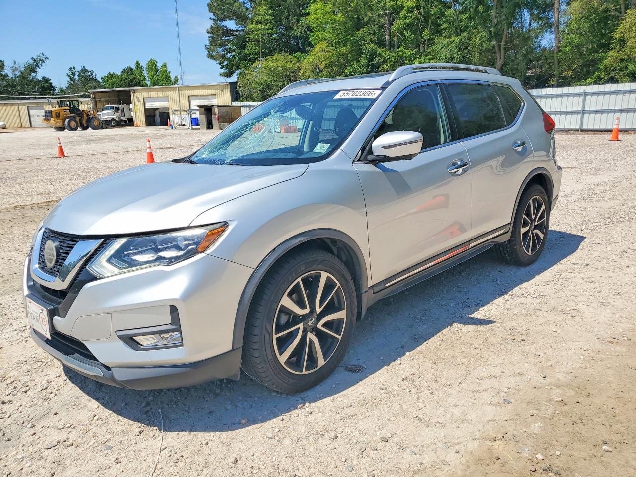 Salvage Nissan Rogue Image