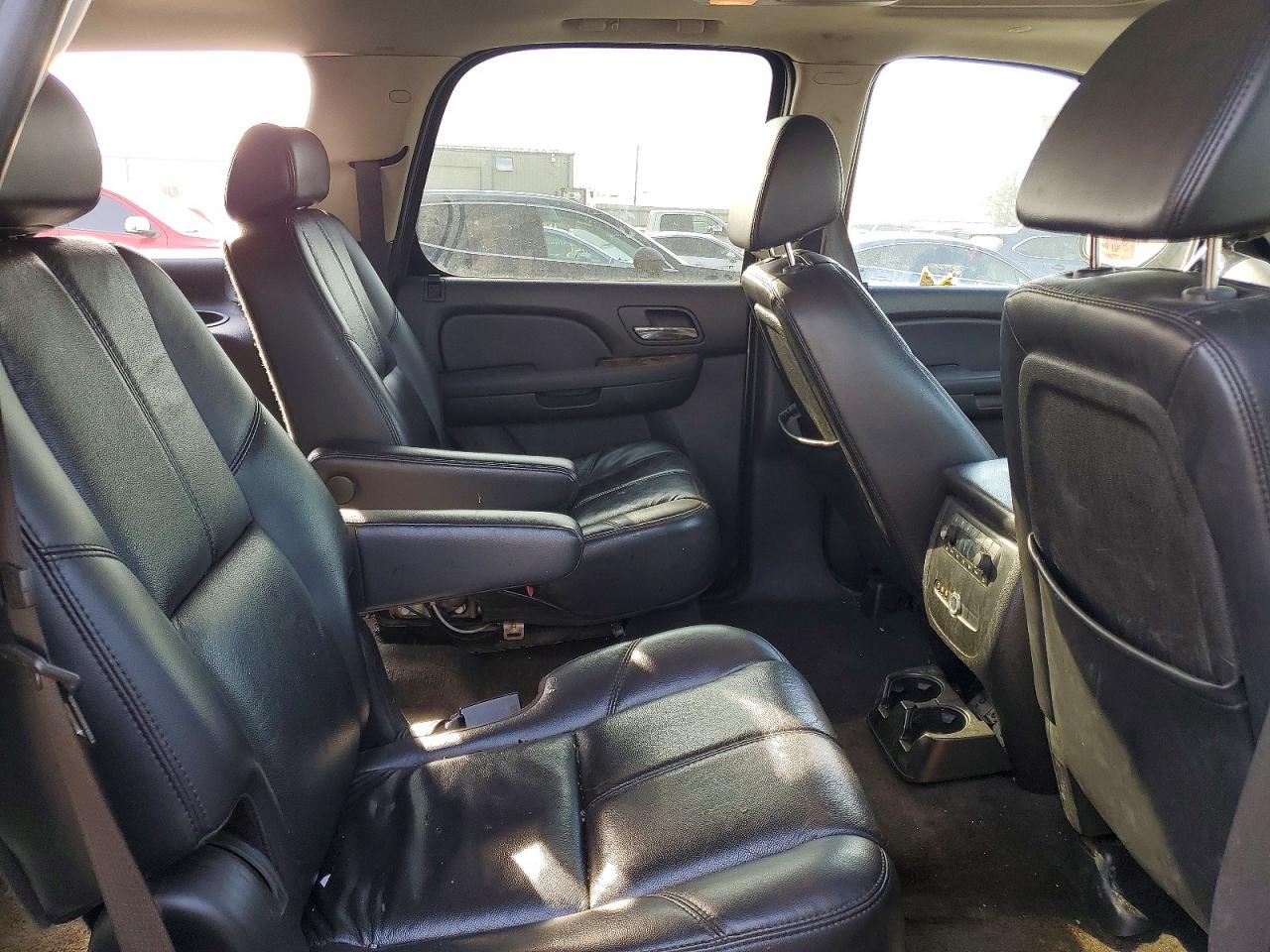 Chevrolet Tahoe C1500