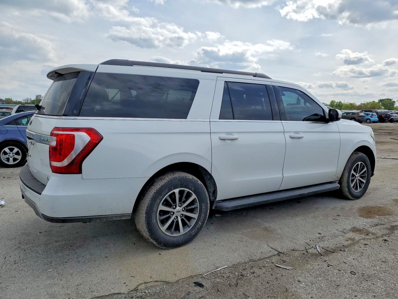 Ford Expedition Max Xlt