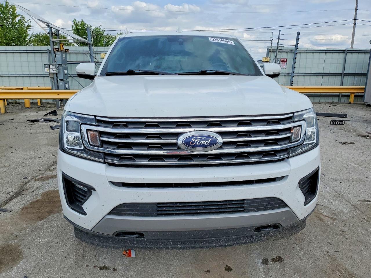 Ford Expedition Max Xlt