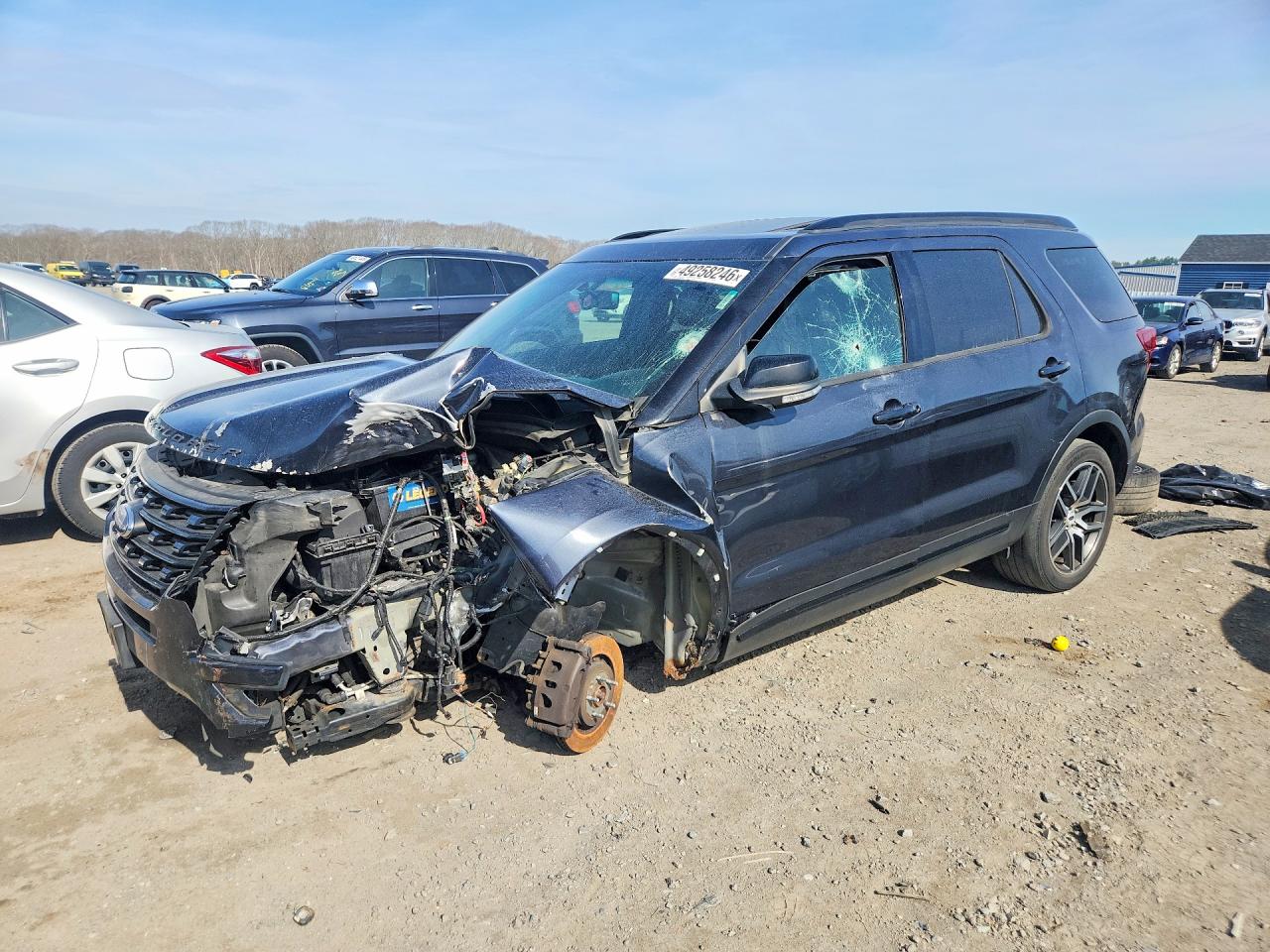Salvage Ford Explorer Image