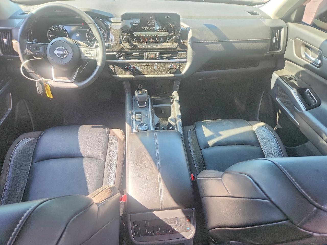Nissan Pathfinder Sl