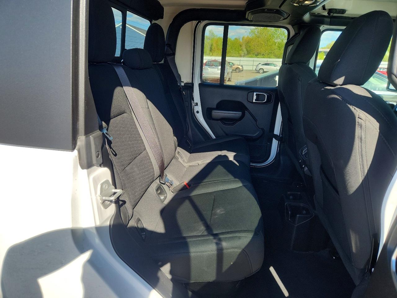 Jeep Gladiator Sport
