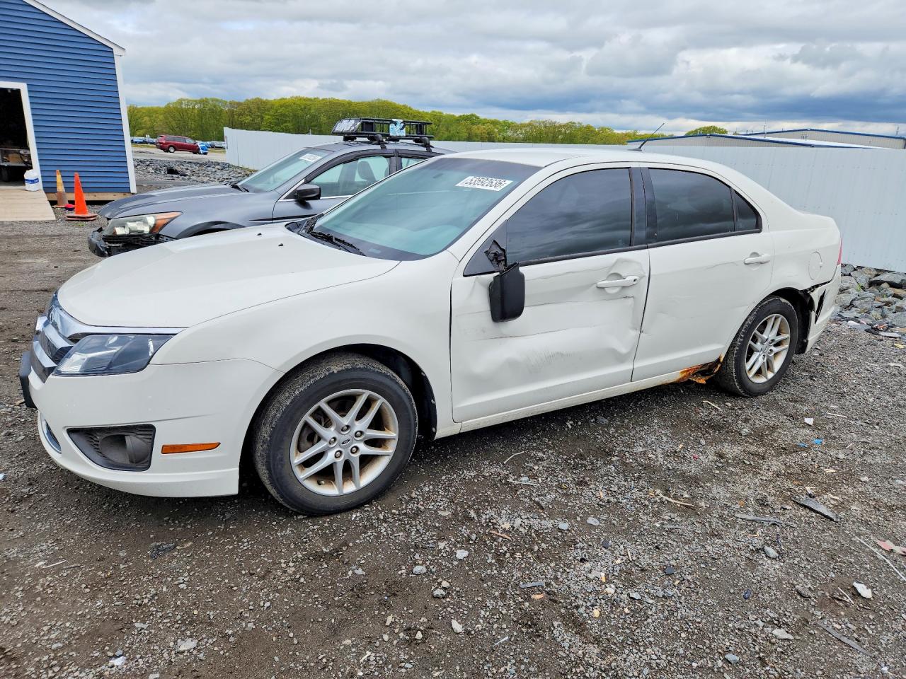Salvage Ford Fusion Image