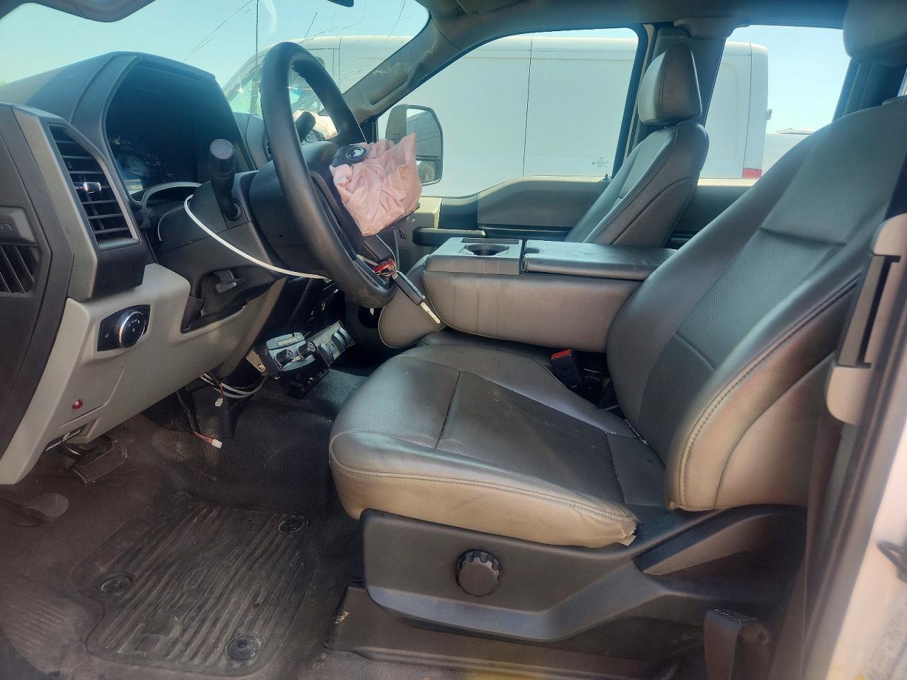 Ford F-350 Super Duty