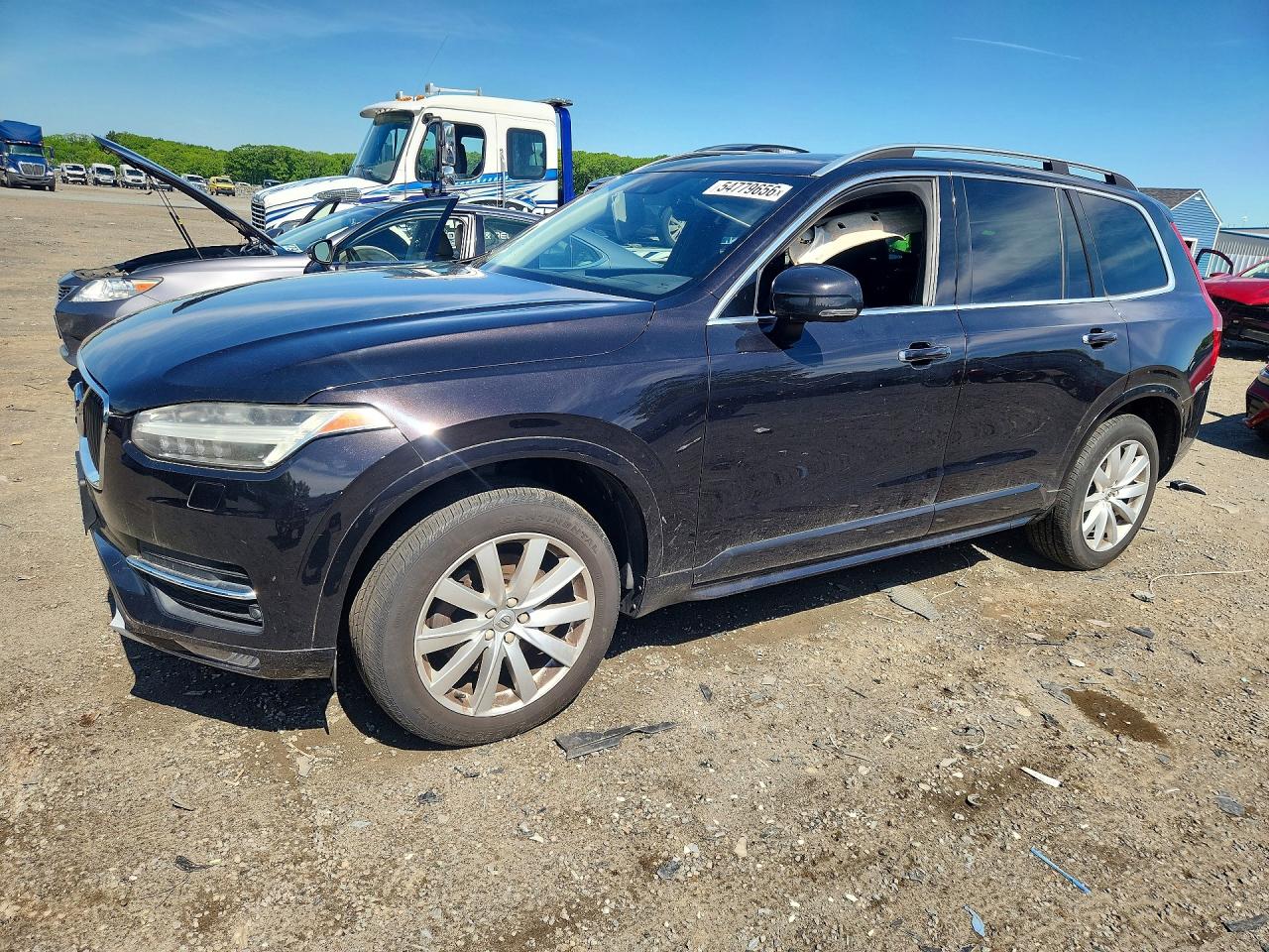 Salvage Volvo XC90 Image