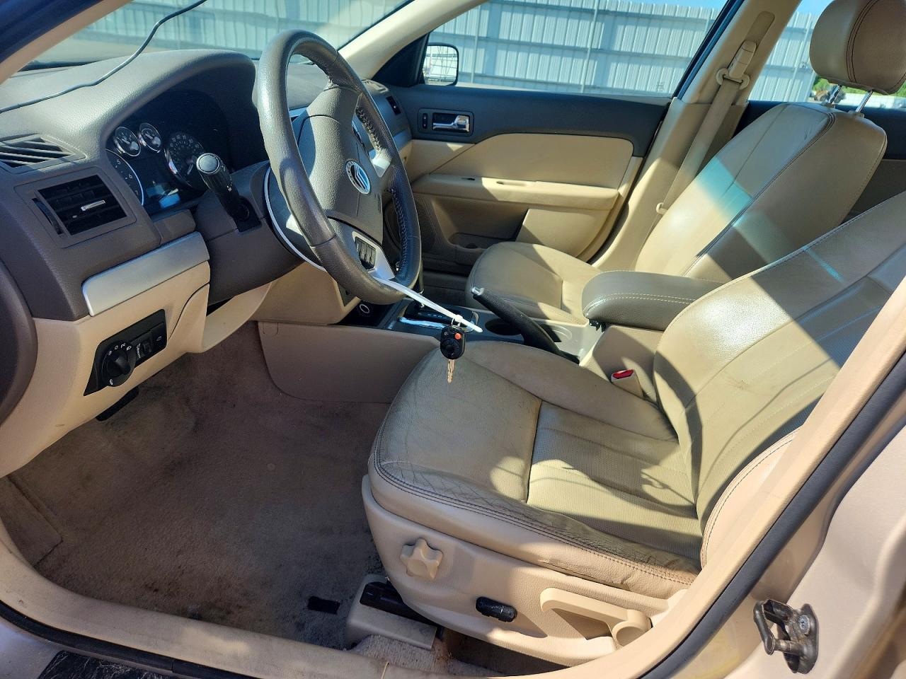 Mercury Milan Premier
