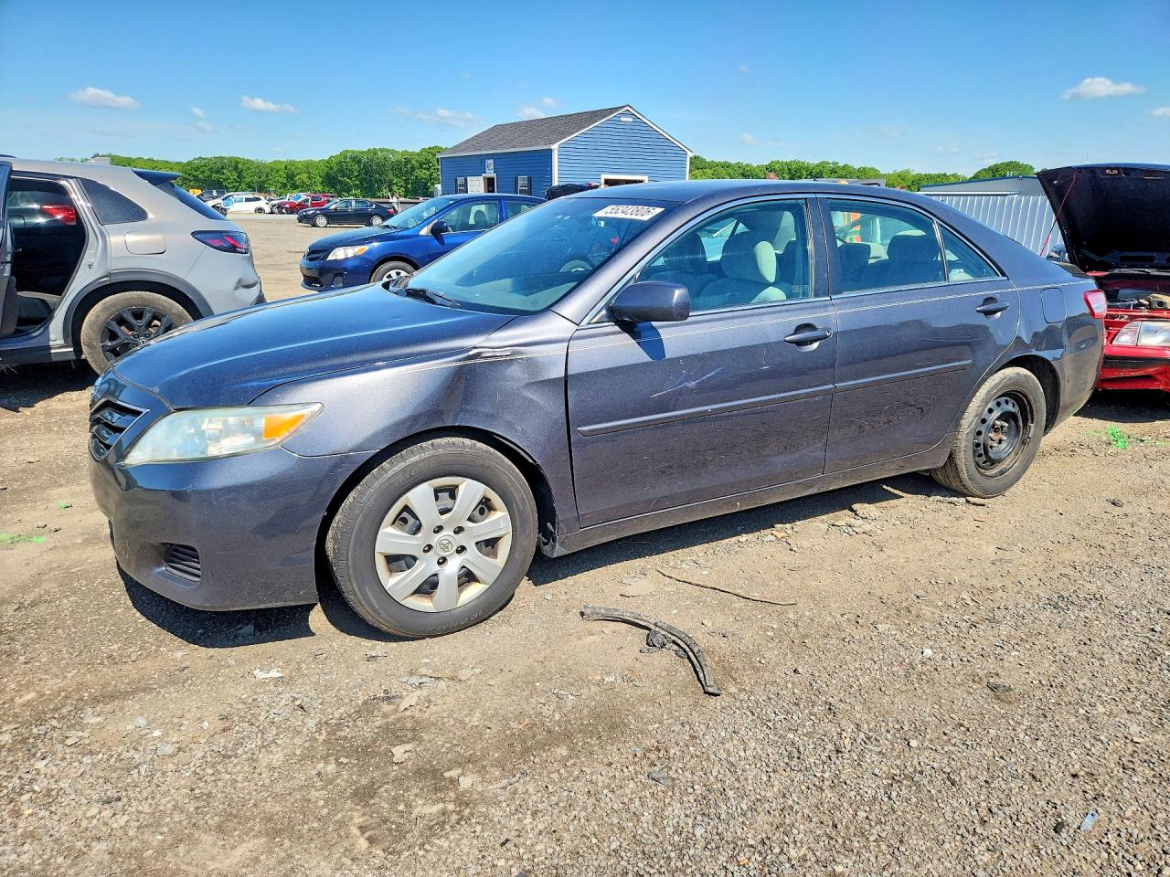 Salvage Toyota Camry Image