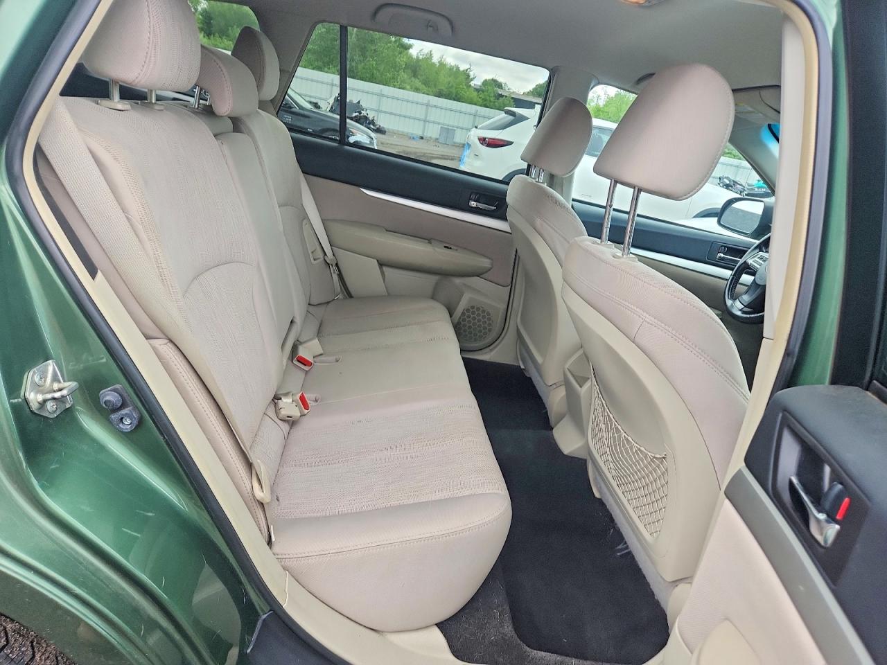 Subaru Outback 2.5i Premium