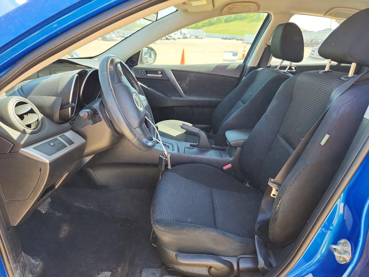 Mazda 3 I