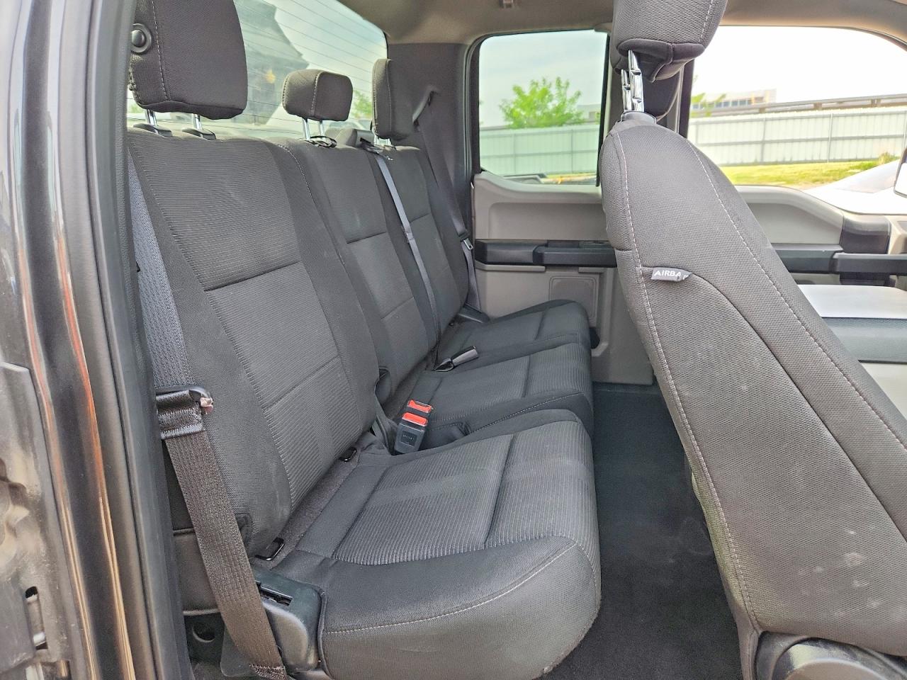 Ford F-150 Super Cab