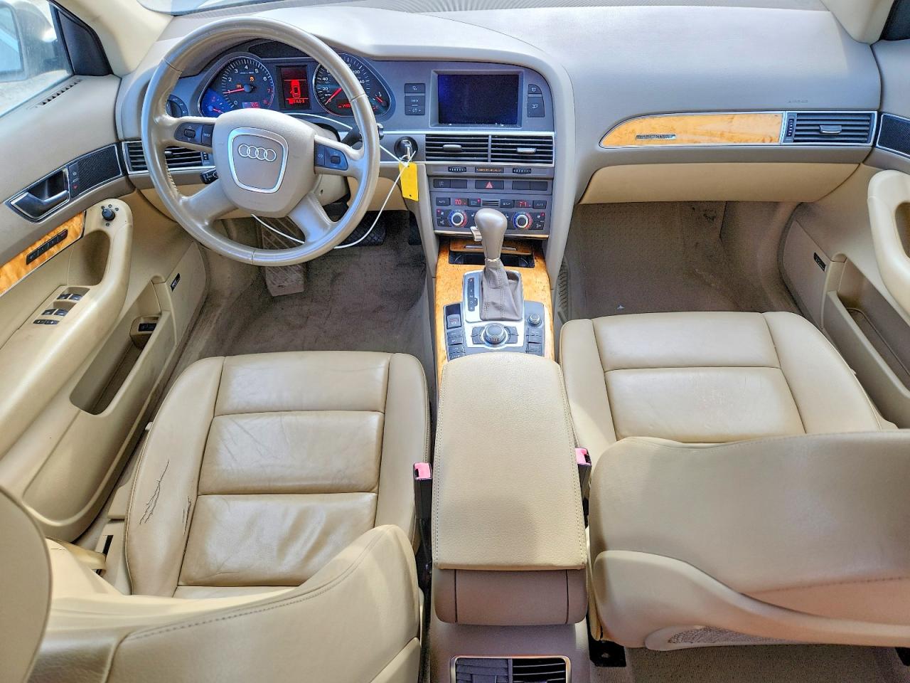 Audi A6 3.2 Quattro
